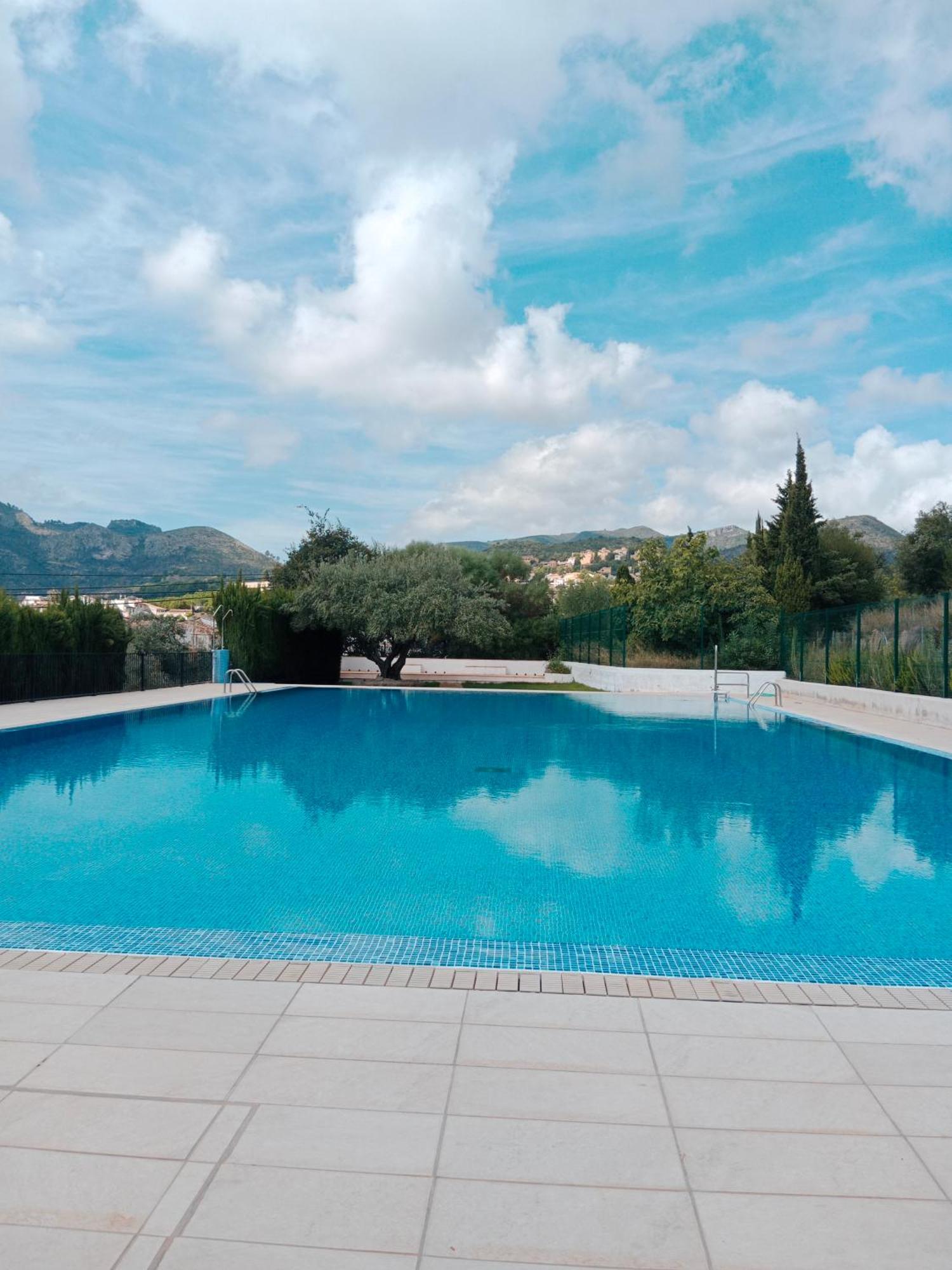 La Milotxa Hotel Adsubia Bagian luar foto