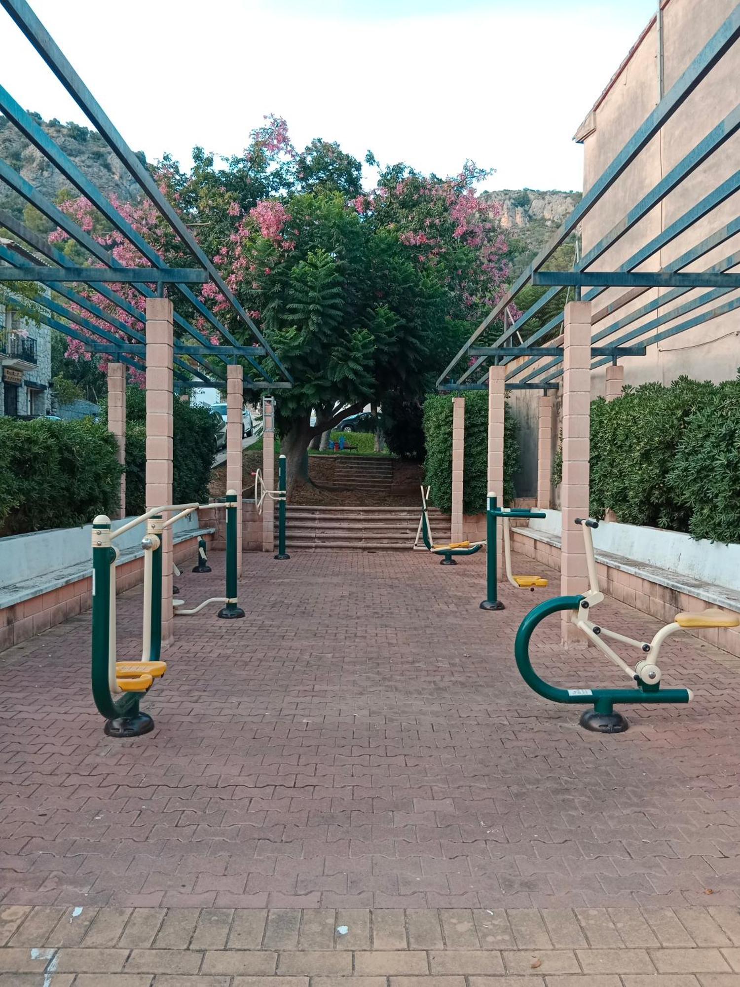 La Milotxa Hotel Adsubia Bagian luar foto