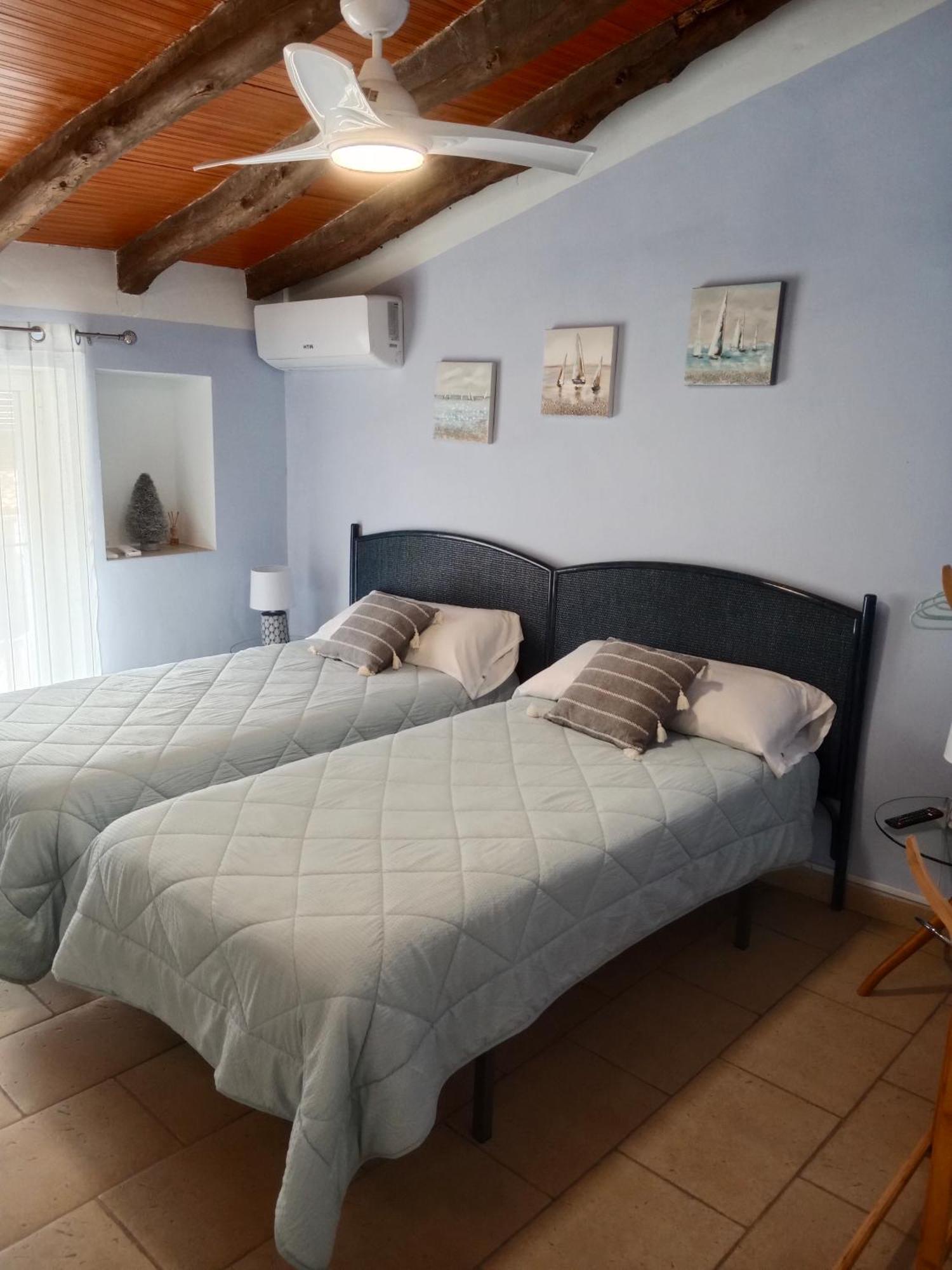 La Milotxa Hotel Adsubia Bagian luar foto